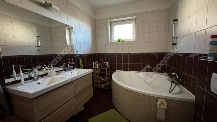 3. kép | Eladó Családi ház, Csákvár (#179121)