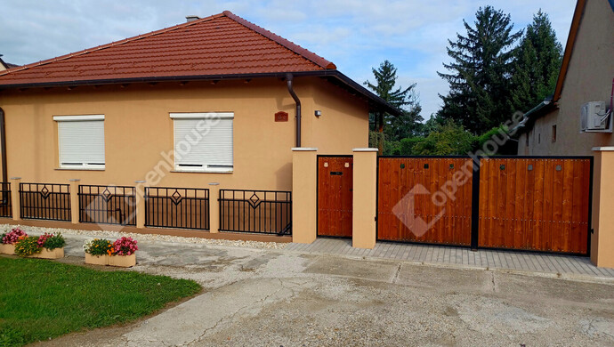 1. kép | Eladó Családi ház, Kapuvár (#177982)