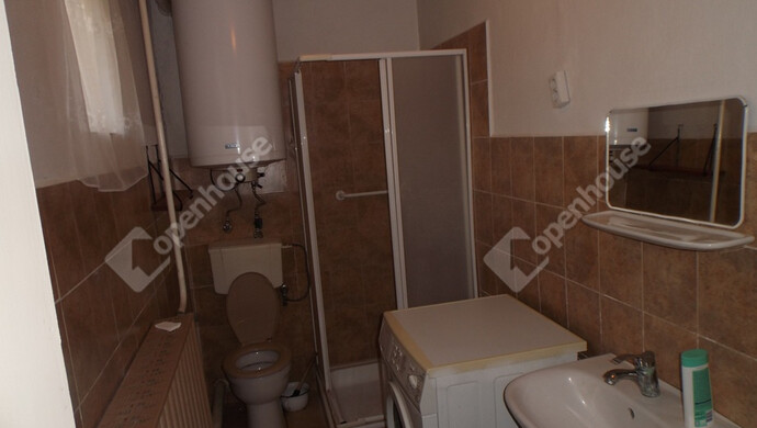 1. kép | Eladó Családi ház, Adásztevel (#180862)