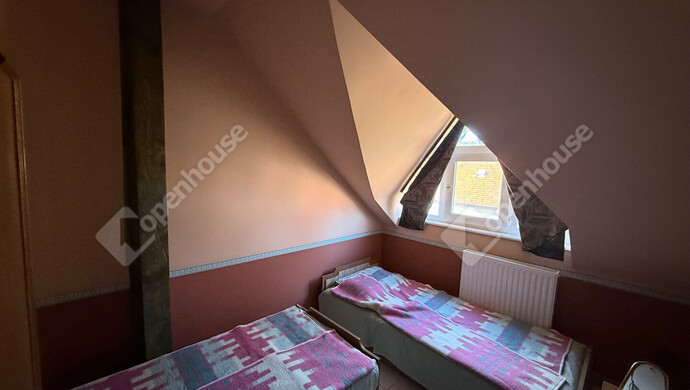 11. kép | Eladó Szolgáltató egység, Hegyhátszentjakab (#179826)