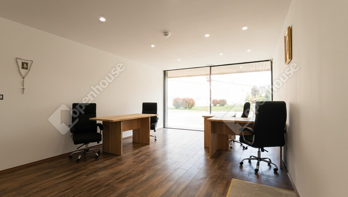 2. kép | Kiadó Iroda, Szeged (#181123)