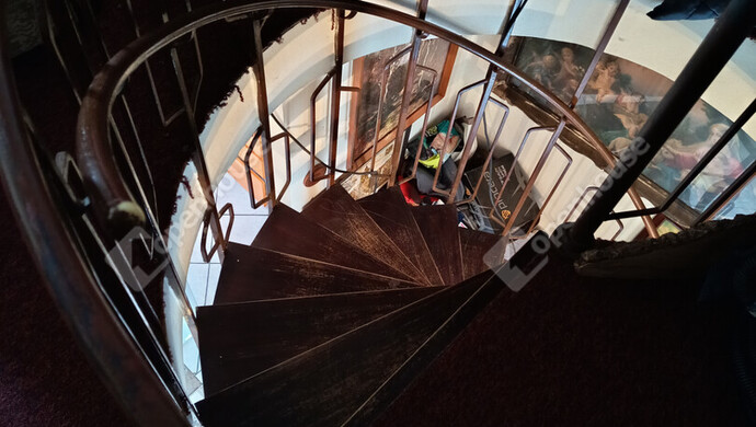 10. kép | Lépcső az emeletről | Eladó Nyaraló, Szeged (#179659)