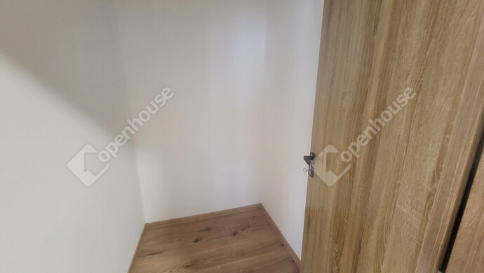 9. kép | Eladó Családi ház, Nyergesújfalu (#179164)