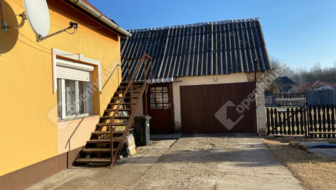 18. kép | Udvar+garázs | Eladó Családi ház, Csévharaszt (#155398)