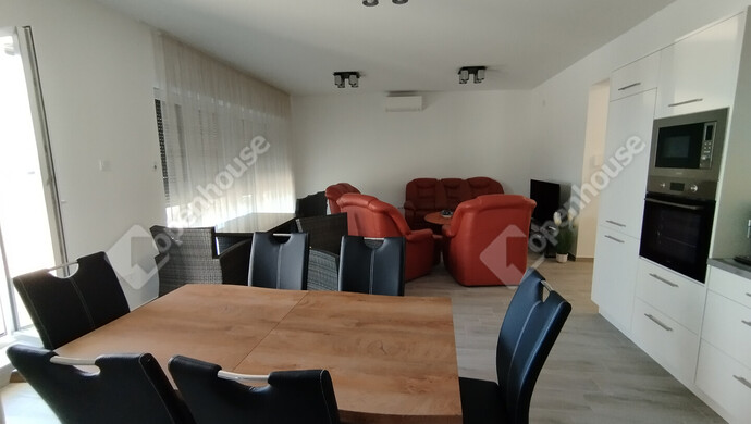 2. kép | Kiadó Családi ház, Győr (#180830)