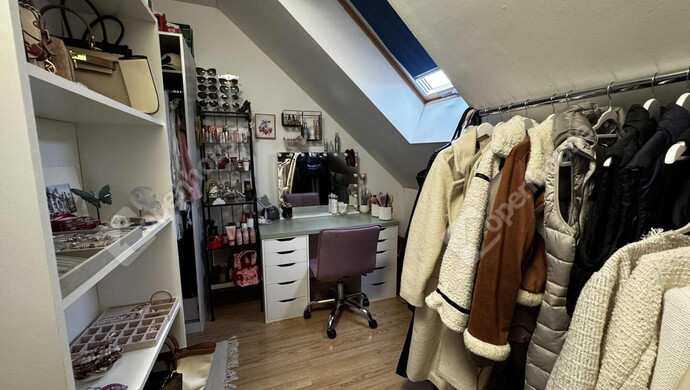 14. kép | Eladó családi ház Várpalotán | Eladó Családi ház, Várpalota (#178754)