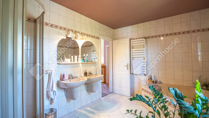 34. kép | Eladó Családi ház, Piliscsaba (#176916)