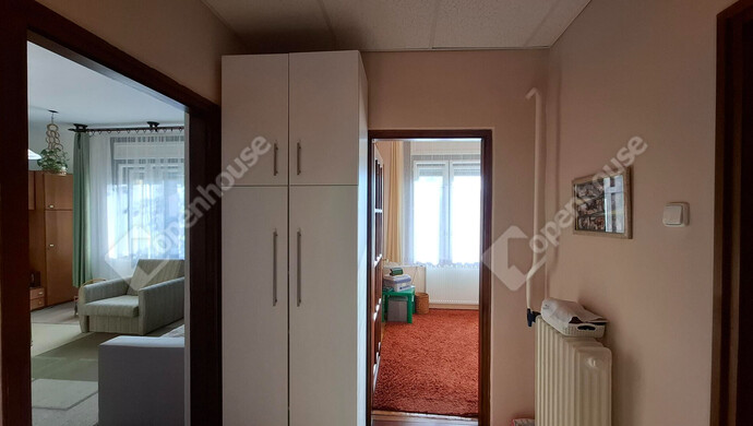 2. kép | Eladó Családi ház, Debrecen (#180988)