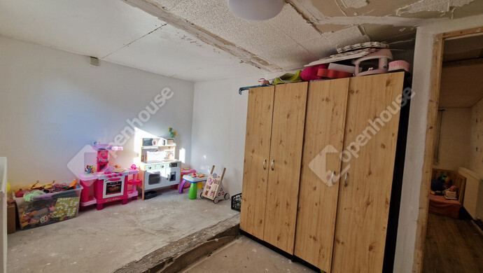 20. kép | Eladó Családi ház, Bana (#178653)