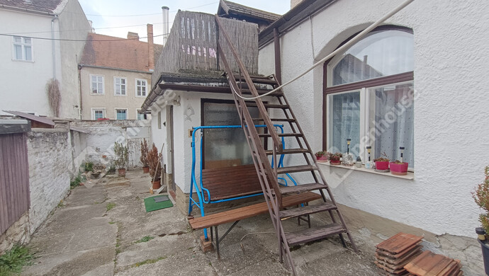 1. kép | Eladó Sorház, Sopron (#174432)