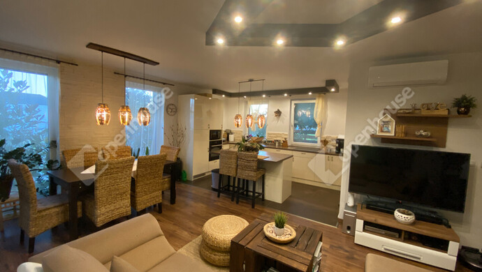 2. kép | Eladó Családi ház, Nagybajcs (#177228)