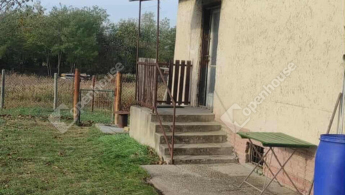 2. kép | Eladó Zárt kert, Ács (#178816)