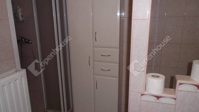 2. kép | Eladó Ikerház, Pápa (#177050)