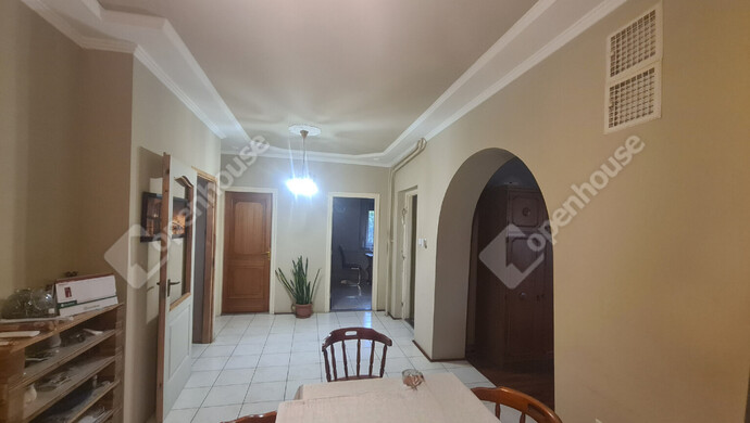 1. kép | Eladó Családi ház, Nyúl (#178161)