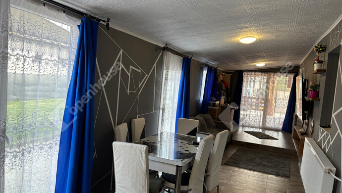 2. kép | Eladó Családi ház, Pér (#181002)