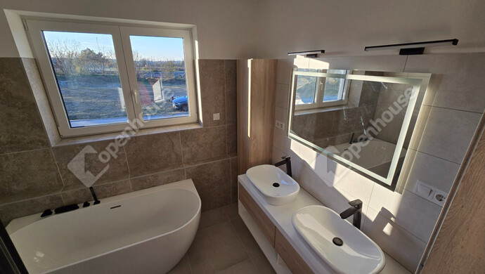 32. kép | Eladó Ikerház, Mogyoród (#178275)