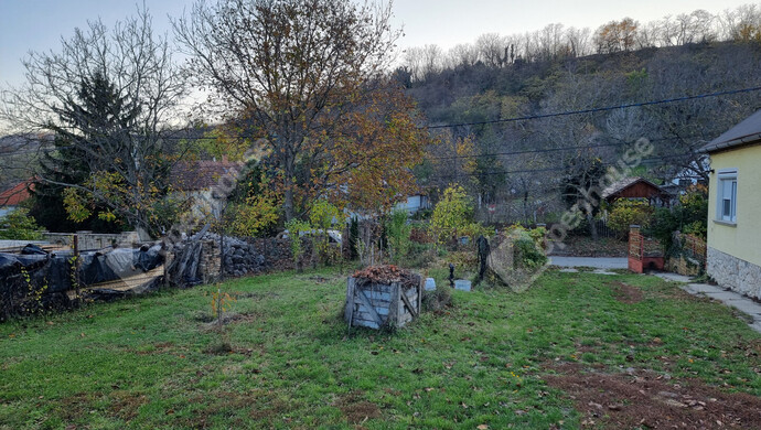 2. kép | Eladó Családi ház, Nyúl (#178303)