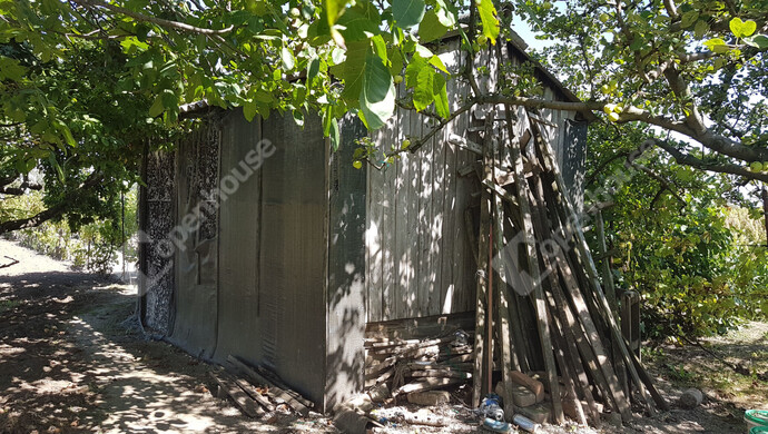 2. kép | Eladó Zárt kert, Levél (#178220)