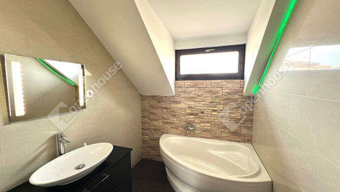 18. kép | Eladó Családi ház, Siófok (#181098)