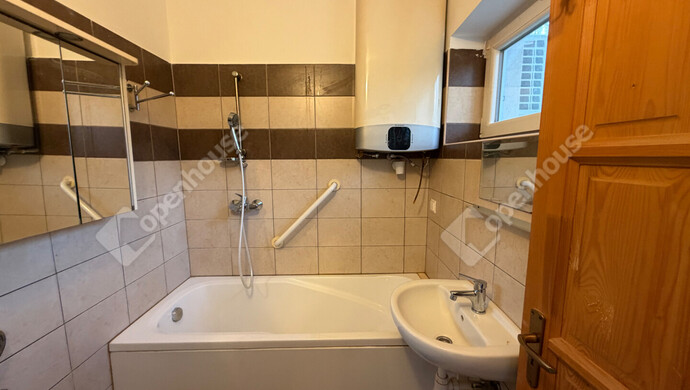 18. kép | Eladó Családi ház, Sárvár (#181129)