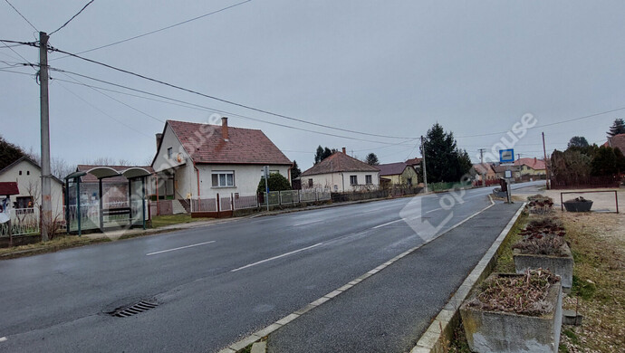52. kép | Utcakép | Eladó Családi ház, Zalaszentiván (#180330)