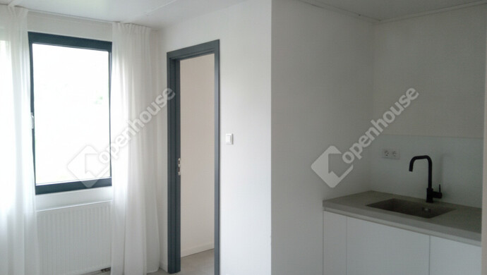 1. kép | AI vel javított kép | Eladó Nyaraló, Szeged (#182348)