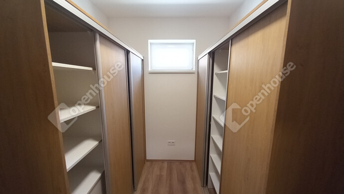 2. kép | Eladó Családi ház, Debrecen (#175753)