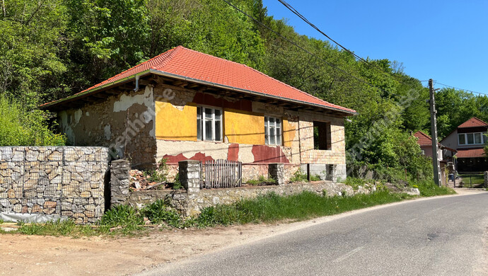 0. kép | Frontoldal | Eladó Családi ház, Miskolc (#174801)