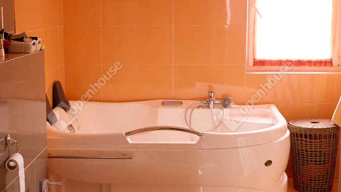 8. kép | Eladó Vendéglátó egység, Siófok (#179479)