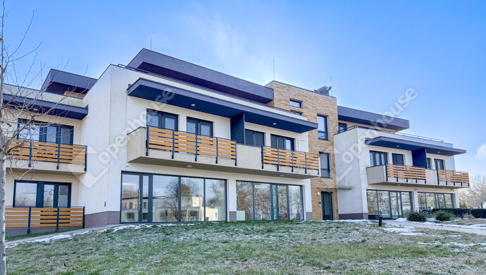 1. kép | Eladó Téglaépítésű lakás, Hegykő (#179396)