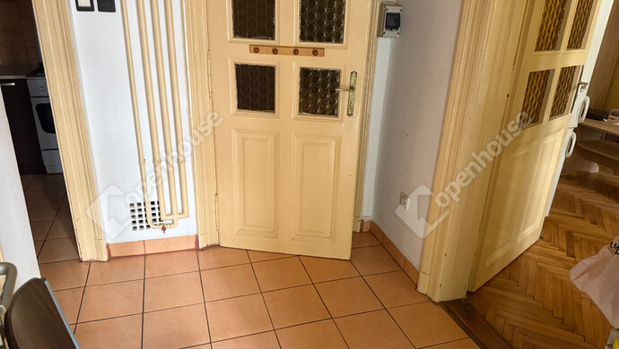 1. kép | előszoba | Eladó Társasházi lakás, Budapest VI. Ker. (#176843)