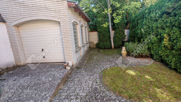 24. kép | Eladó Családi ház, Balatonlelle (#177860)