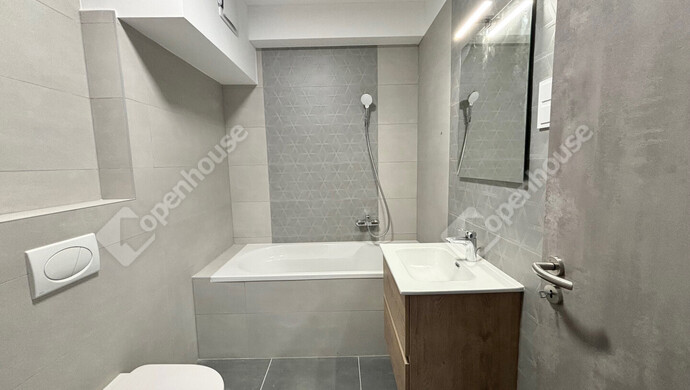 4. kép | Fürdőszoba | Kiadó Társasházi lakás, Tatabánya (#177996)