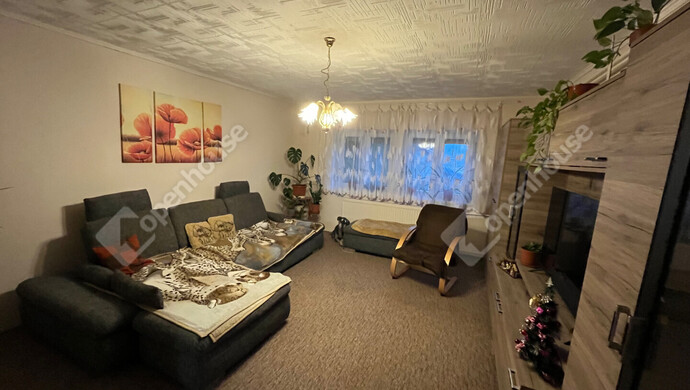 0. kép | Hátsó ház | Eladó Családi ház, Juta (#178806)