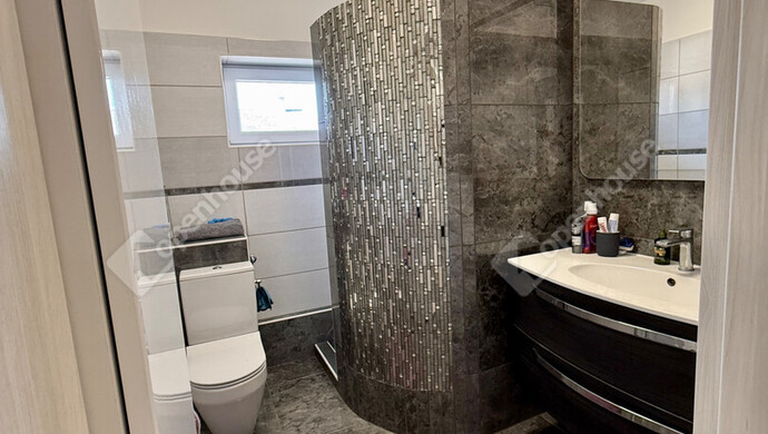 35. kép | Eladó Családi ház, Siófok (#180698)