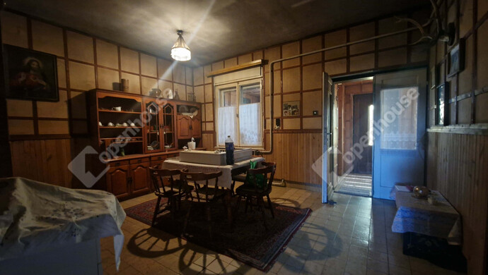 2. kép | Eladó Családi ház, Bakonybánk (#181310)