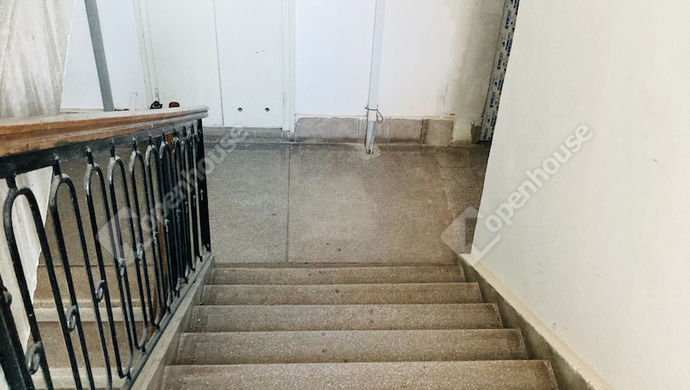18. kép | Lépcsőház | Eladó Társasházi lakás, Tatabánya (#160562)