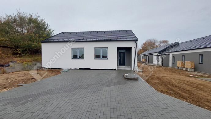 1. kép | Eladó Családi ház, Tatabánya (#165783)