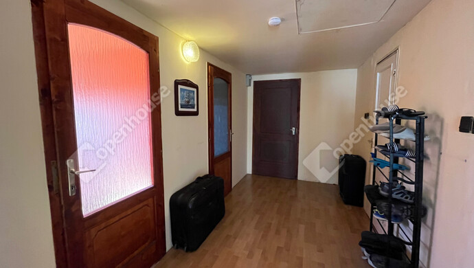 31. kép | Tetőtér közlekedő | Eladó Családi ház, Harsány (#176944)