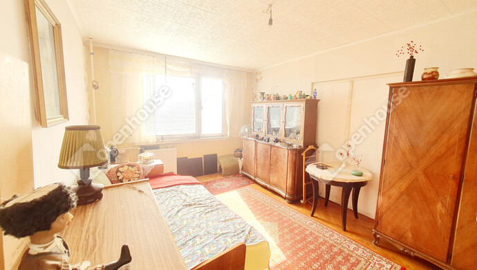 3. kép | Felújítandó nappali | Eladó Társasházi lakás, Miskolc (#177532)