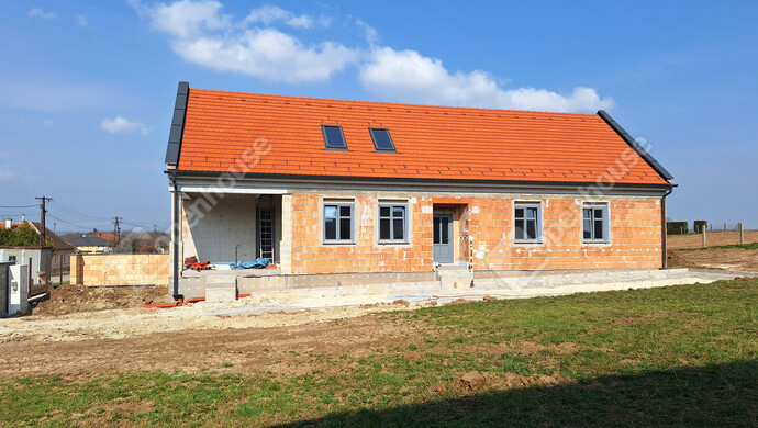 14. kép | Eladó Családi ház, Zsira (#176963)