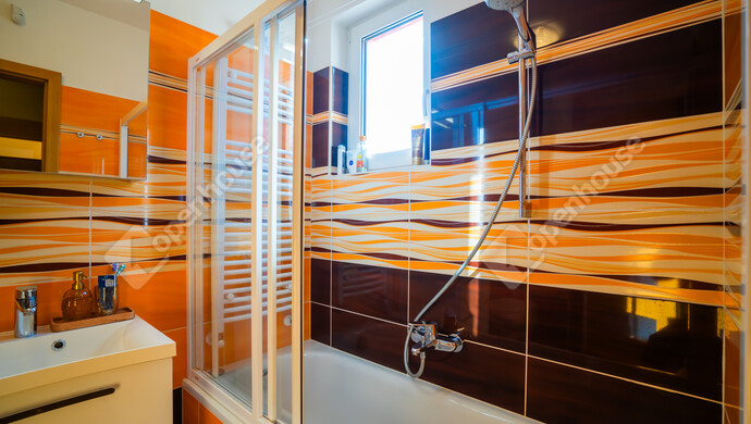 42. kép | Eladó Téglaépítésű lakás, Siófok (#180278)