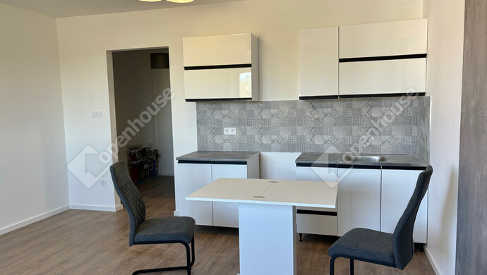 0. kép | Konyha+étkező | Kiadó Társasházi lakás, Tatabánya (#177996)