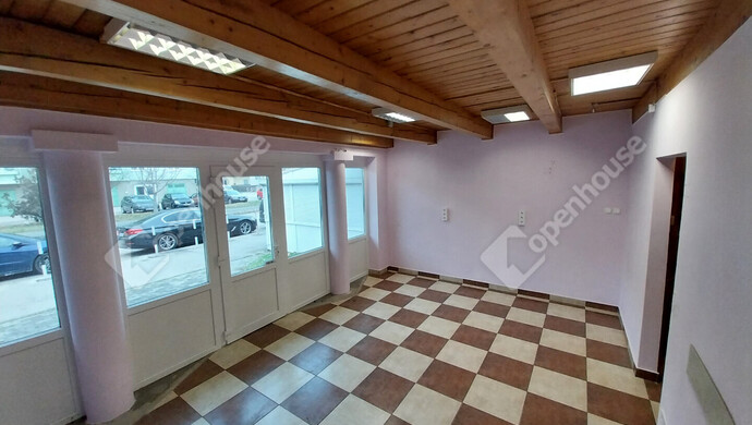 1. kép | kiadó székesfehérvári üzlet | Eladó Üzlethelyiség, Székesfehérvár (#178608)