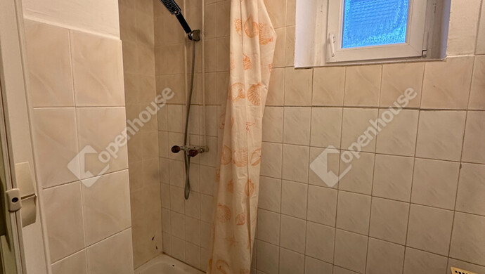 32. kép | Eladó Családi ház, Bakonybél (#179472)