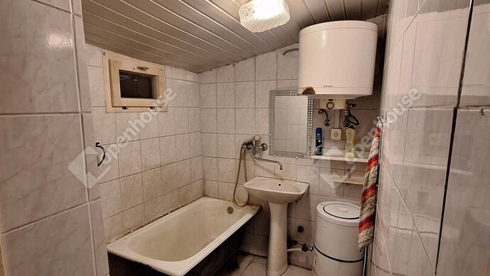 2. kép | Fürdőszoba | Eladó Házrész, Budapest XXI. Ker. (#183369)