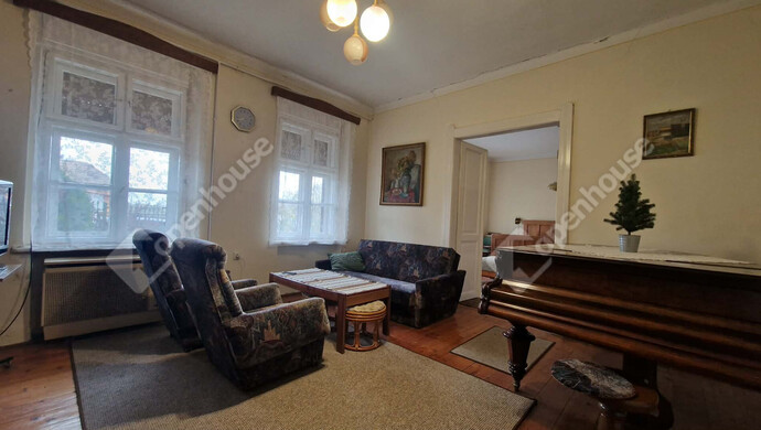 2. kép | Eladó Családi ház, Ács (#180853)