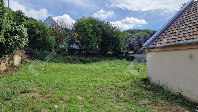 1. kép | Eladó Telek, Pannonhalma (#177091)