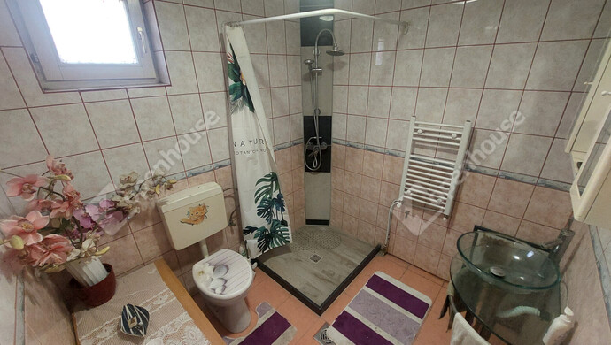 15. kép | Eladó Családi ház, Gyermely (#181211)