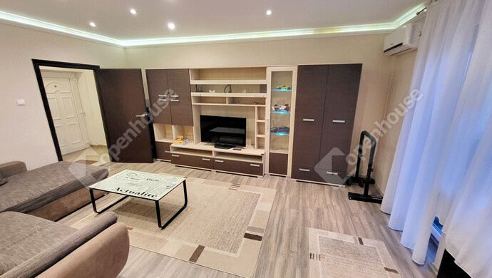 3. kép | Nappali 21 m2 | Eladó Társasházi lakás, Eger (#178520)